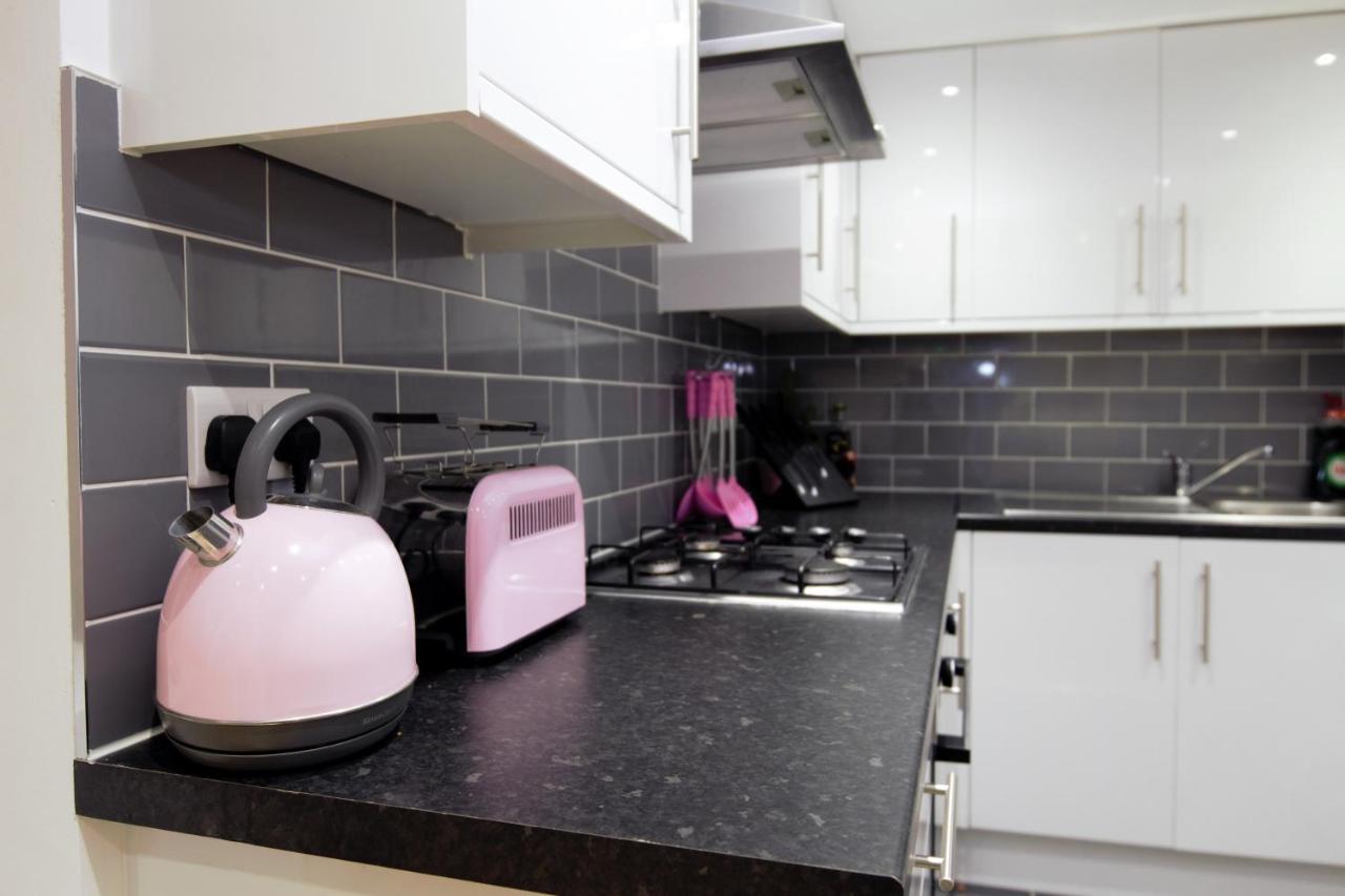 Stylish 2 Bedroom Apartment In The Heart Of Greenwich ロンドン エクステリア 写真